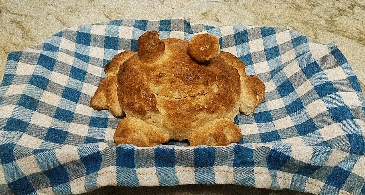 frog shaped bread