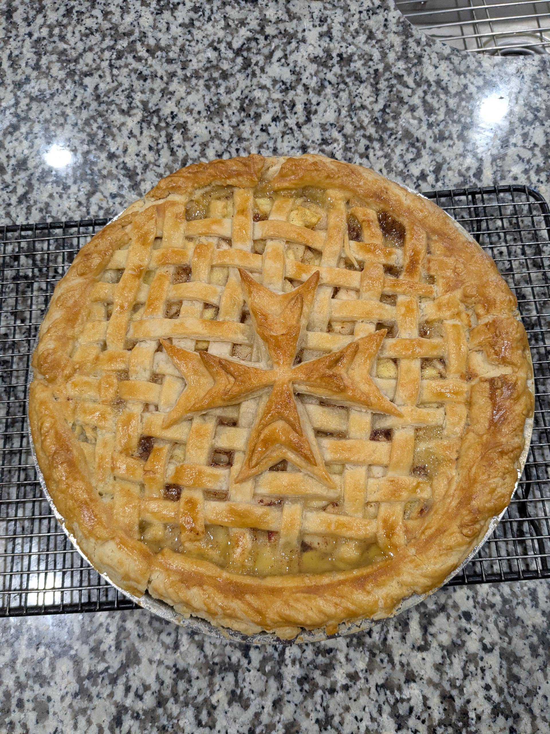 Lattice top Apple Pie 