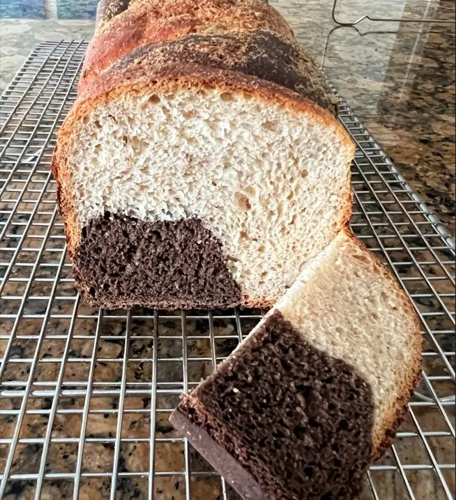 Marble Rye 6.15.2023 crumb.JPG